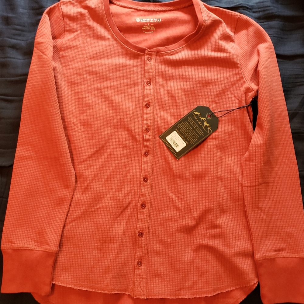 NWT United By Blue waffle shirt